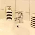 Apartment Ls