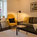 Apartment Ls