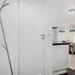 Ls Apartment *