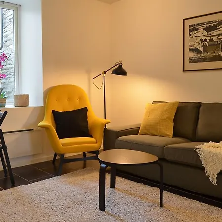 Apartment Ls